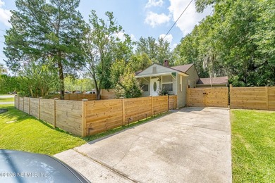 Step inside this beautifully recently remodeled house offering a - photo 6