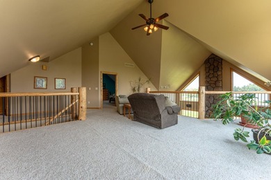 Experience exceptional lakefront living on beautiful Rainy Lake! - photo 15