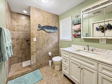 A private UNRESTRICTED slice of paradise in the heart of Rayburn - photo 16
