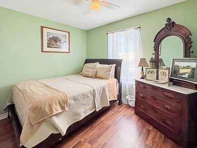A private UNRESTRICTED slice of paradise in the heart of Rayburn - photo 19