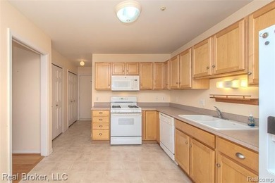 Welcome to this impeccably maintained condo in Canton's highly - photo 19