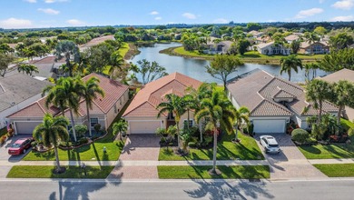 (private lake, pond, coastal) Home For Sale in Boynton Beach Florida