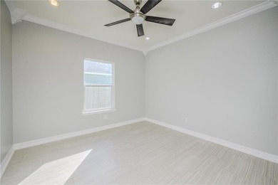 This stylishly crafted home in desirable Sea Oaks Village - photo 31