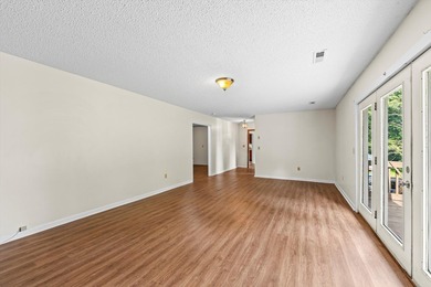 Charming Handicap-Accessible Home in the Heart of Bryson City