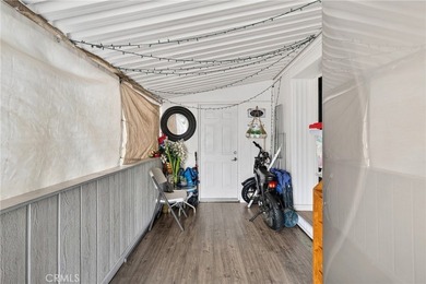 Welcome to this inviting 3-bedroom, 2-bath mobile home offering - photo 5