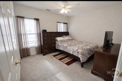 Charming 3-bedroom, 2-bath home located in the growing West - photo 8