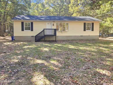 Wild Acres Lake Home Sale Pending in Dingmans Ferry Pennsylvania