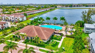 Prime location just 10 minutes from Aventura and 15 minutes to - photo 4