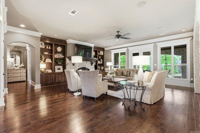 Welcome to this exceptional custom-built estate nestled on 1.92 - photo 13