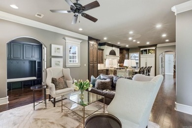 Welcome to this exceptional custom-built estate nestled on 1.92 - photo 14