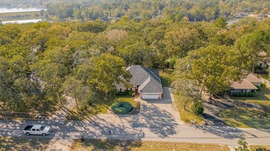 Welcome to 532 Dogwood Lane in the gated Hideaway Lake - photo 35