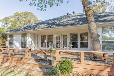 Welcome to 532 Dogwood Lane in the gated Hideaway Lake - photo 37