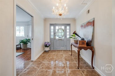 Lovely *multi-level split* 5 bedroom (or 4 plus bonus), 3 bath - photo 8
