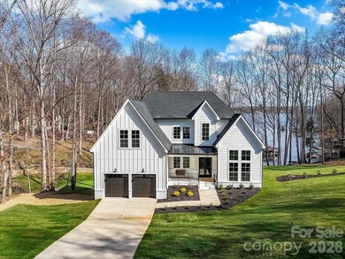 Lake Norman Home For Sale in Terrell North Carolina