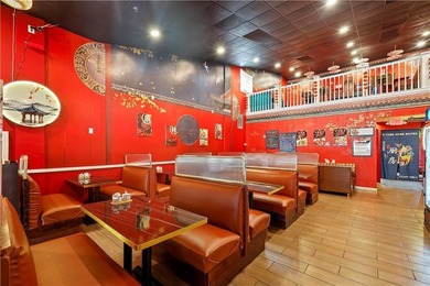 Incredible opportunity to own your own mid-Island restaurant! - photo 5