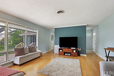Charming Ranch on a Large Lot with Endless Potential! Welcome - photo 4