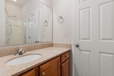Welcome to the lifestyle you've been dreaming of in Market - photo 21