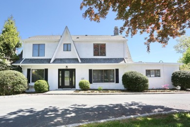 Lake Home For Sale in Congers, New York