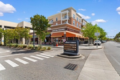 Welcome to the lifestyle you've been dreaming of in Market - photo 28