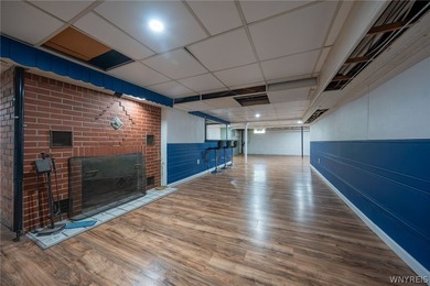 This spacious single-family home with a private in-law apartment - photo 30