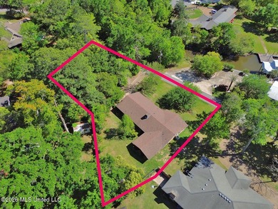 Charming brick one-story home featuring 3 bedrooms, 2.5 - photo 3