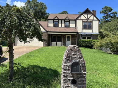 (private lake, pond, creek) Home For Sale in Soddy-Daisy Tennessee