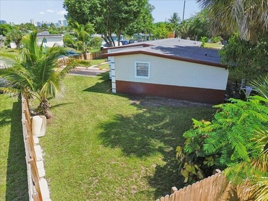 Looking for a 4-bedroom home with no HOA and an oversized lot - photo 3