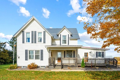 (private lake, pond, creek) Home For Sale in Wyoming Iowa