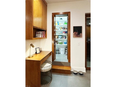 102 Holly Crescent is a comprehensively reimagined North End - photo 11