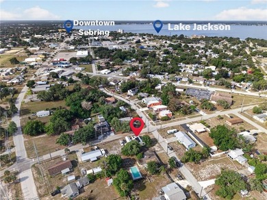Charming 2-bedroom, 1-bath home conveniently located near - photo 14