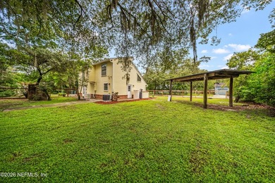 Welcome to Buttercup Cottage! This charming 3-bedroom, 2-bath - photo 4