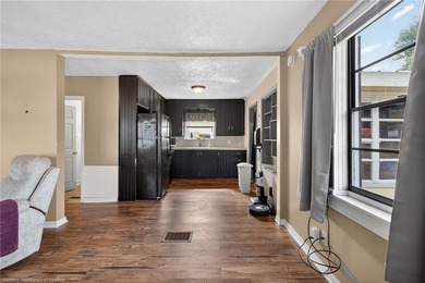 Charming 2-bedroom, 1-bath home conveniently located near - photo 15