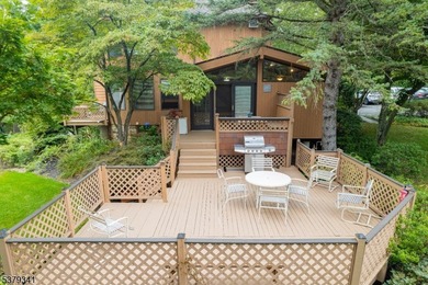 Avid gardeners need access to the city, busy commuter need - photo 29