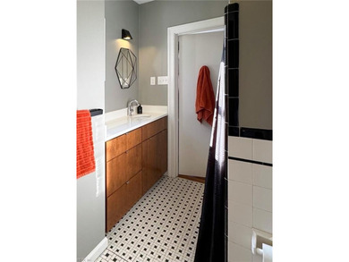 102 Holly Crescent is a comprehensively reimagined North End - photo 30