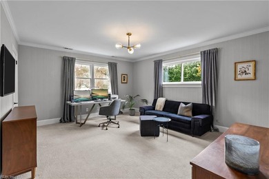 102 Holly Crescent is a comprehensively reimagined North End - photo 37