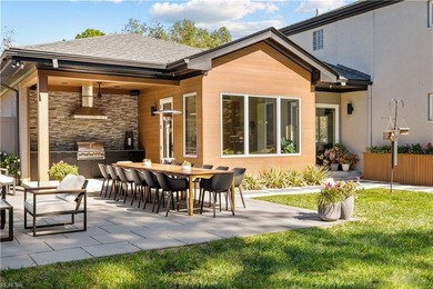 102 Holly Crescent is a comprehensively reimagined North End - photo 43