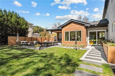 102 Holly Crescent is a comprehensively reimagined North End - photo 44