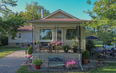 (private lake, pond, creek) Home For Sale in Oak Harbor Ohio