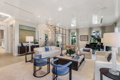 A rare opportunity to purchase a one of a kind 8,645 sq. ft - photo 3