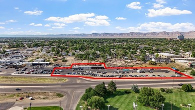 Location! Location! Location! Commercial property is located in - photo 5