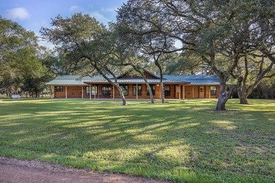 (private lake, pond, creek) Home For Sale in Rock Island Texas