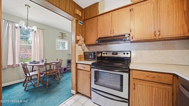 Located in the Spring Park neighborhood, this 3-bedroom, 1-bath - photo 8