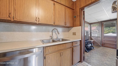 Located in the Spring Park neighborhood, this 3-bedroom, 1-bath - photo 9