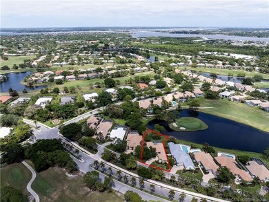 Golf & Lake Views on the 14th Hole. Resort-style living at its - photo 14