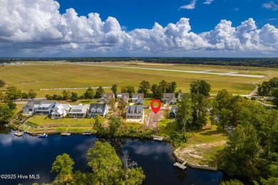 NEW CONSTRUCTION WITH A BOAT SLIP! Built by Homes by Dickerson - photo 18