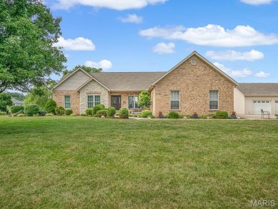 Lake Home For Sale in Waterloo, Illinois