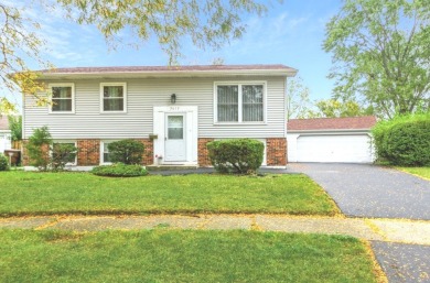 Lake Home For Sale in Hazel Crest, Illinois