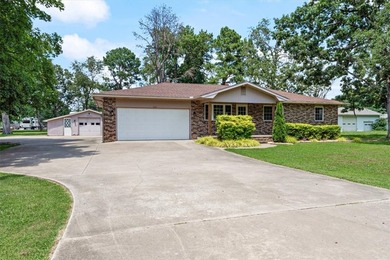 Additional listing photo 1