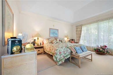 Golf & Lake Views on the 14th Hole. Resort-style living at its - photo 40