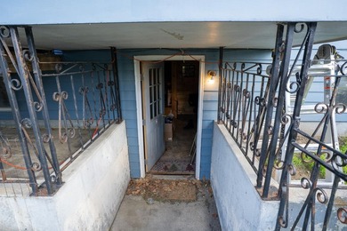 Enjoy the best of Island Pond (Brighton) living, where - photo 13